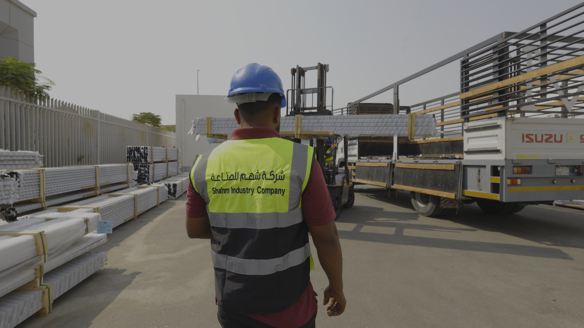 أبواب ونوافذ ألمنيوم